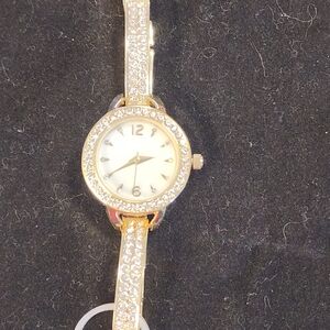 Elegant Gold Women's Watch